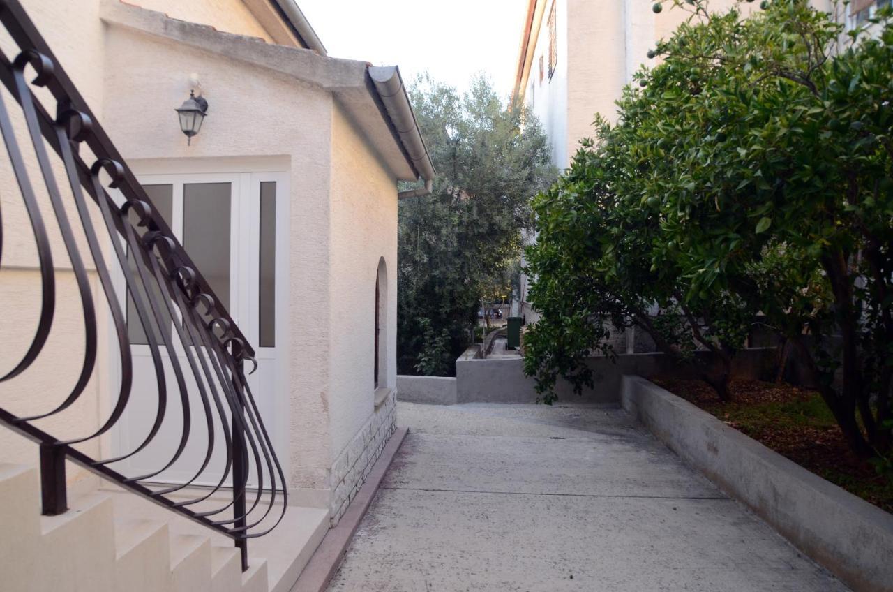 Dvosoban Apartman U Centru Grada Biograd Na Moru Bagian luar foto
