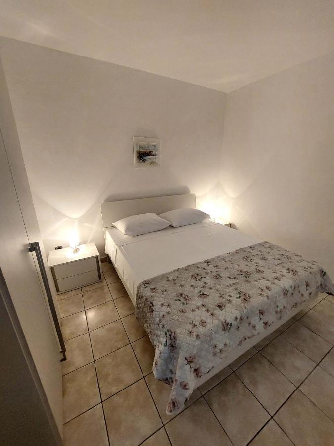 Dvosoban Apartman U Centru Grada Biograd Na Moru Bagian luar foto